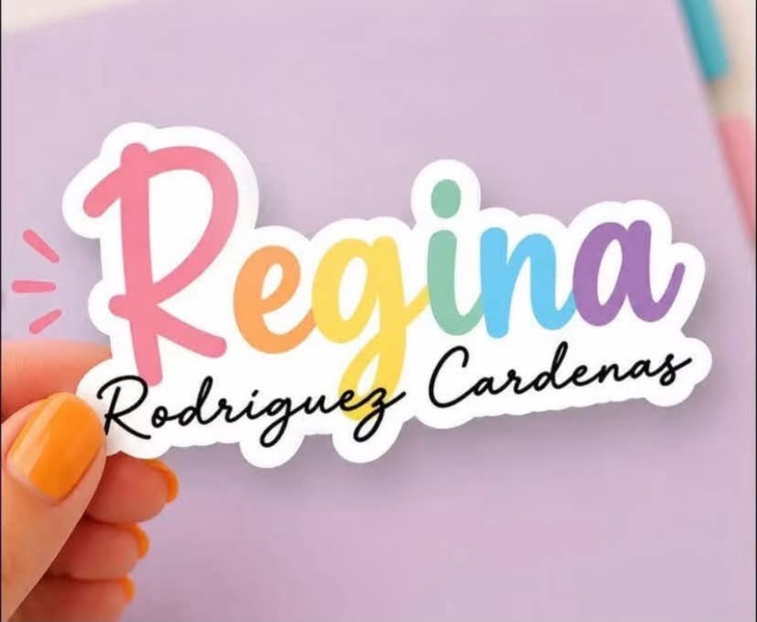 Etiqueta personalizada con nombre